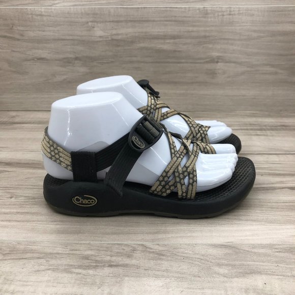 Chaco Sandals Womens 6 Zx2 Toe Strap Gray Off White Adjustable Outdoor Shoes - Picture 1 of 11